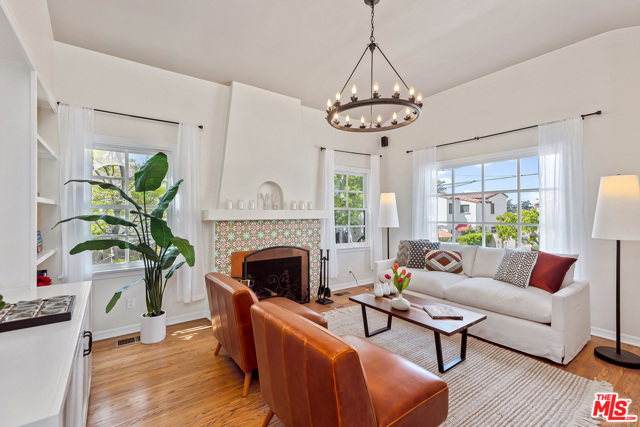 2 Bed Home for Sale in Los Angeles, California