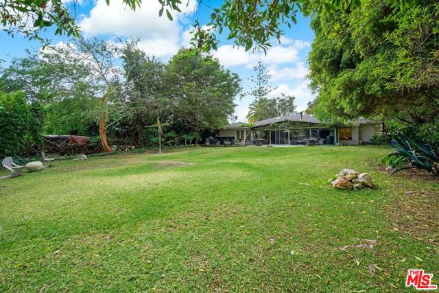 Photo of 1316 Capri Drive, Pacific Palisades, CA 90272