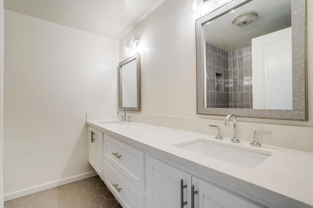 3 Bed Home for Sale in Van Nuys, California