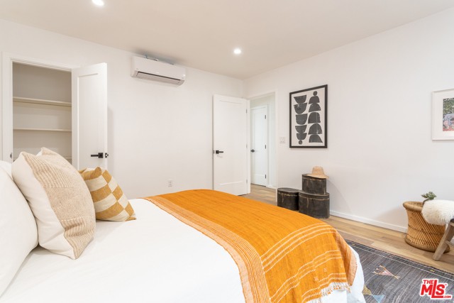 1 Bed Home for Sale in West Hollywood, California