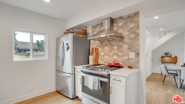 2 Bed Home for Sale in Los Angeles, California