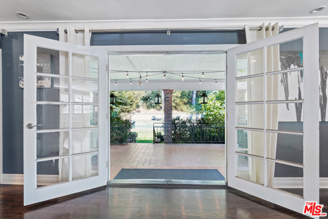 3 Bed Home for Sale in Los Angeles, California