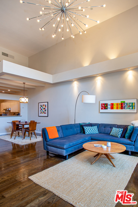 3 Bed Home for Sale in Los Angeles, California