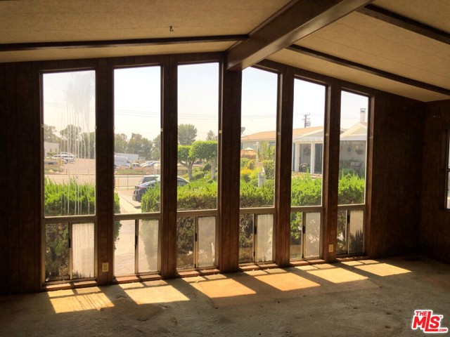 2 Bed Home for Sale in Compton, California