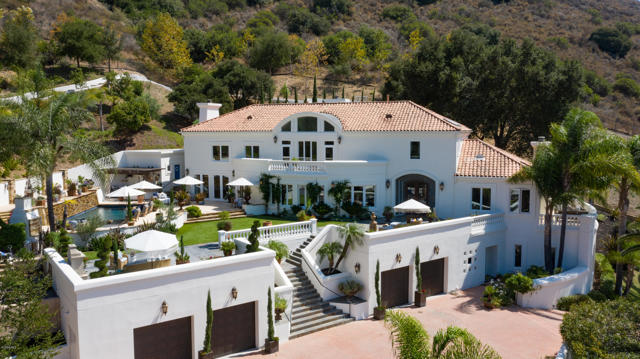 5 Bed Home for Sale in Westlake Village, California