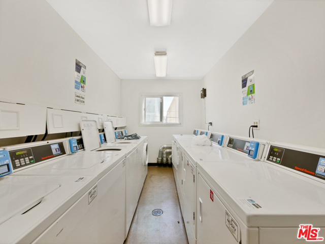 1 Bed Home for Sale in West Hollywood, California