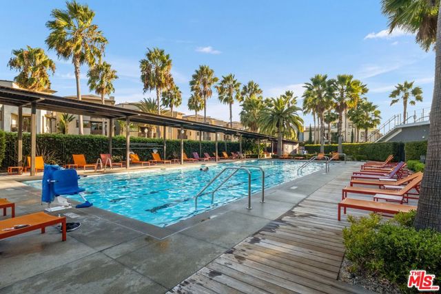 2 Bed Home for Sale in Playa Vista, California