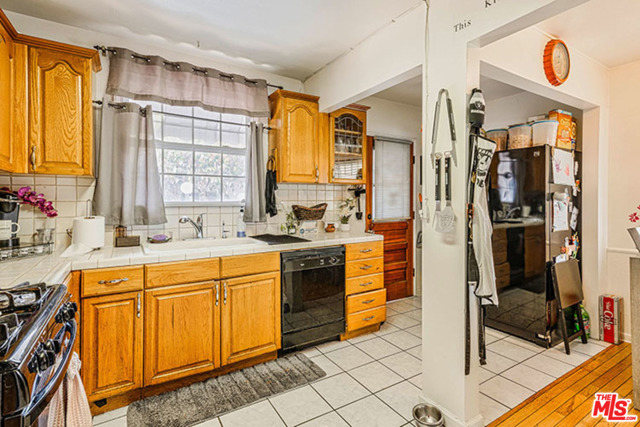 4 Bed Home for Sale in Panorama City, California