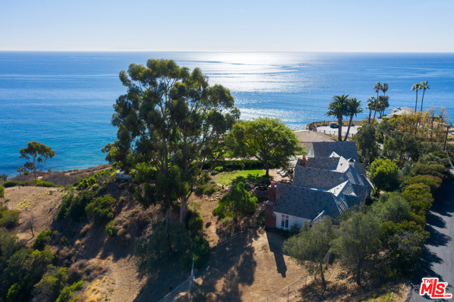 4 Bed Home for Sale in Malibu, California