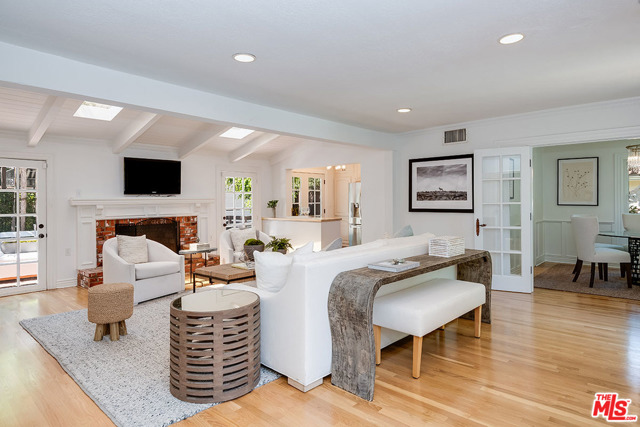 4 Bed Home for Sale in Los Angeles, California