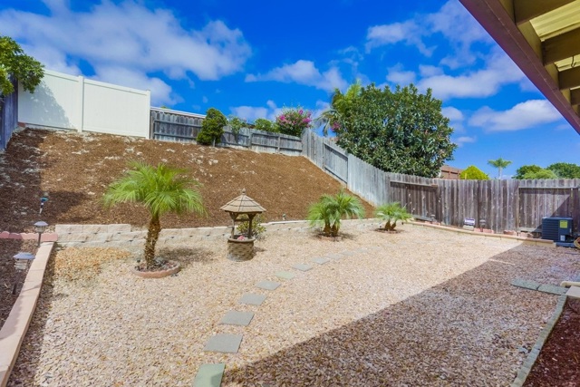 4538 Golden Ridge Dr