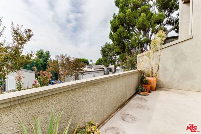 3 Bed Home for Sale in Granada Hills, California