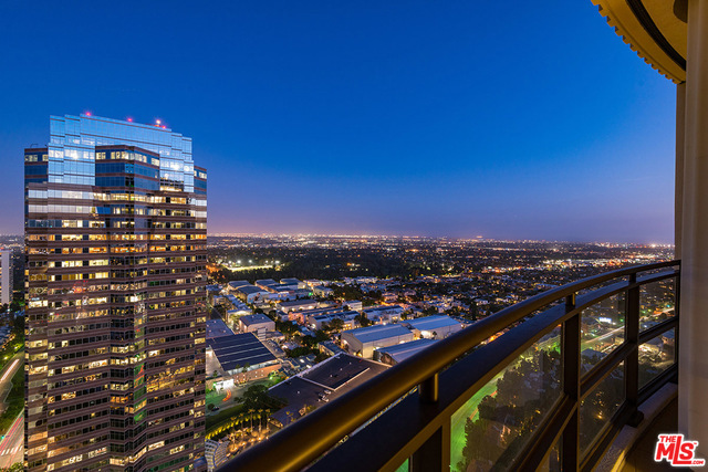 3 Bed Home for Sale in Los Angeles, California