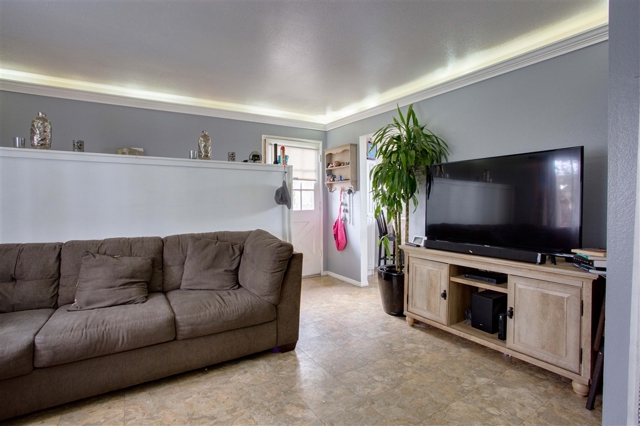 650 Hillside Terrace
