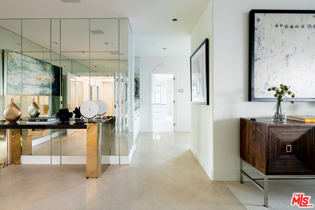 2 Bed Home for Sale in Los Angeles, California