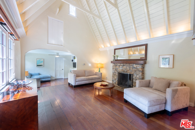 3 Bed Home for Sale in Beverly Hills, California