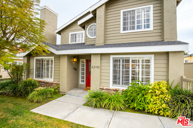 2210 HARRIMAN Lane, Redondo Beach, California 90278, 4 Bedrooms Bedrooms, ,2 BathroomsBathrooms,Residential,Sold,HARRIMAN,20544094