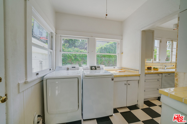 4 Bed Home for Sale in Los Angeles, California