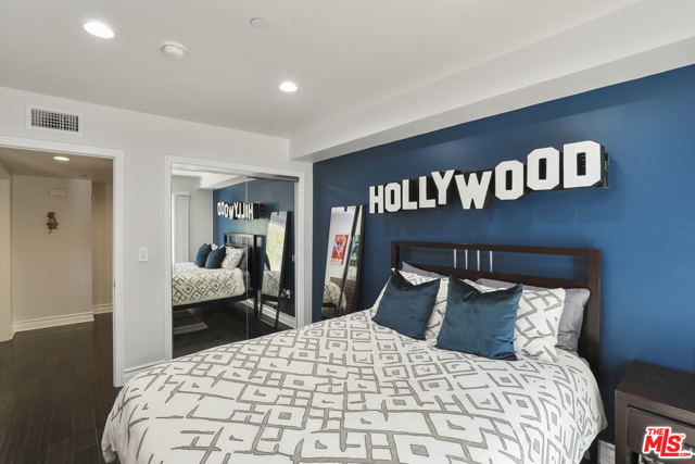 3 Bed Home for Sale in Los Angeles, California