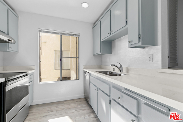 1 Bed Home for Sale in Culver City, California