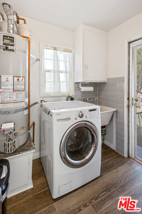 3 Bed Home for Sale in Los Angeles, California