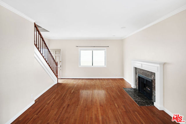 2 Bed Home for Sale in Sherman Oaks, California