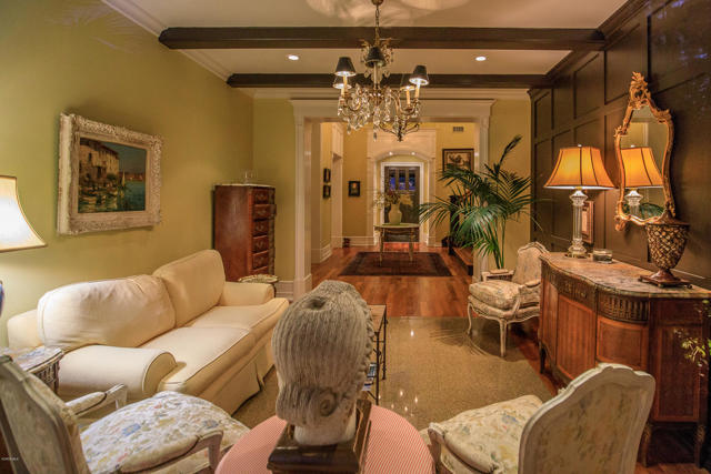 5 Bed Home for Sale in Newbury Park, California