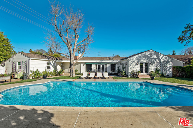 3 Bed Home for Sale in Van Nuys, California