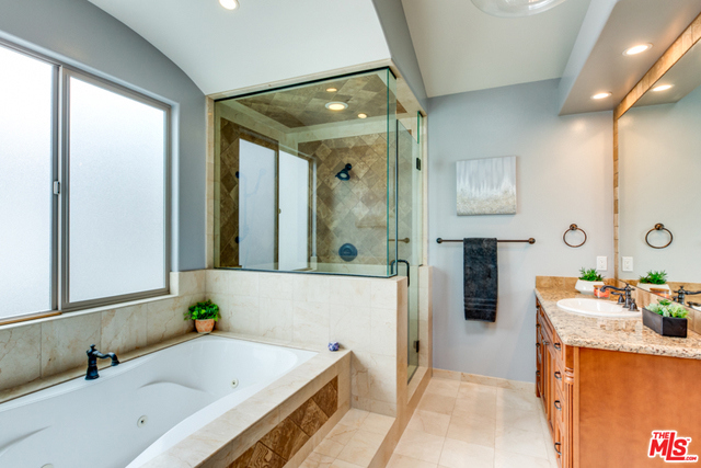 1006 HARKNESS Lane, Redondo Beach, California 90278, 5 Bedrooms Bedrooms, ,4 BathroomsBathrooms,Residential,Sold,HARKNESS,19466584