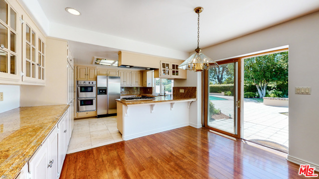 Family room facing kitchen