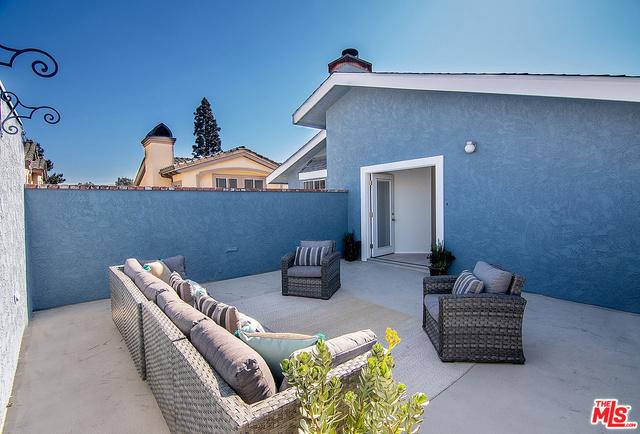 2213 DUFOUR Avenue, Redondo Beach, California 90278, 3 Bedrooms Bedrooms, ,2 BathroomsBathrooms,Residential,Sold,DUFOUR,19526494