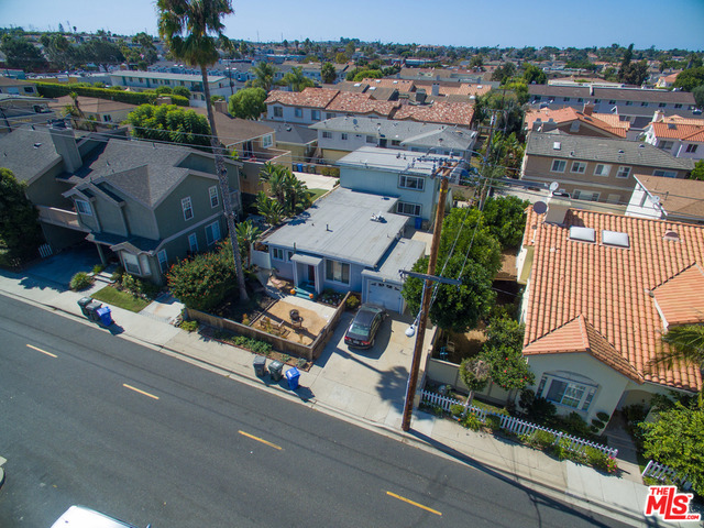 2105 VAIL Avenue, Redondo Beach, California 90278, ,Residential Income,Sold,VAIL,19518156