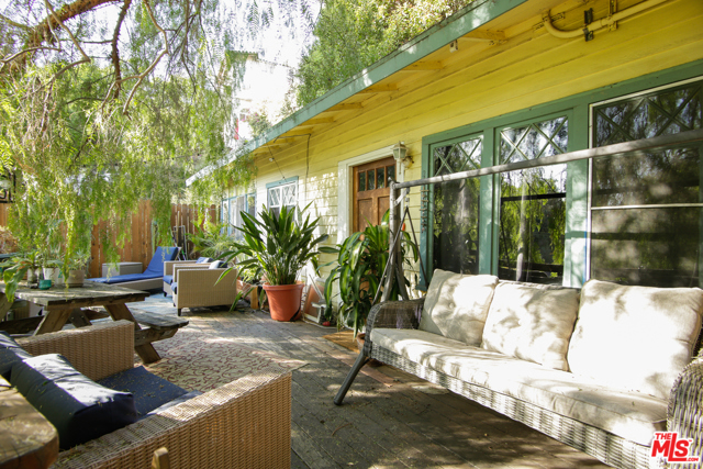 3 Bed Home for Sale in Los Angeles, California