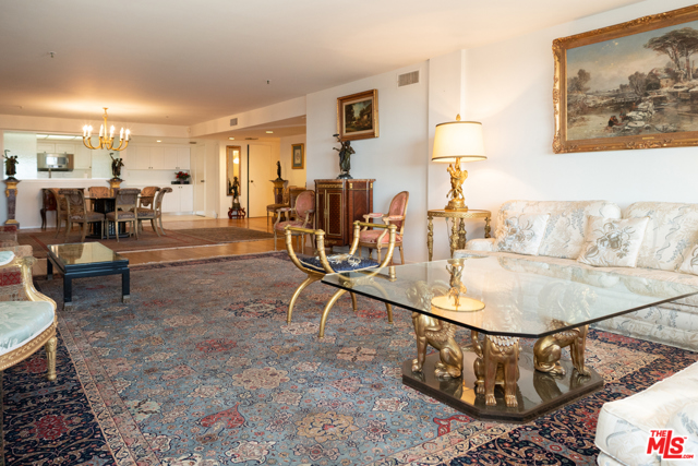 2 Bed Home for Sale in Los Angeles, California