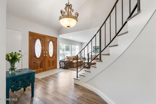 5 Bed Home for Sale in Agoura Hills, California
