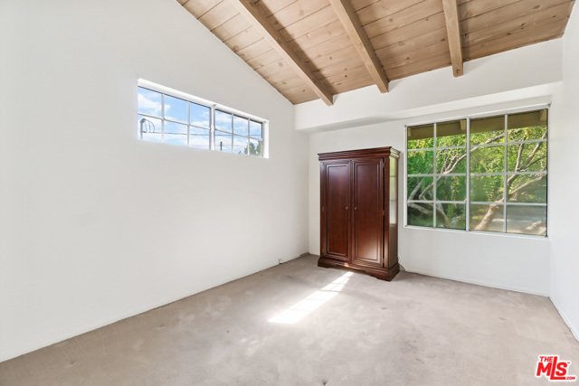 4 Bed Home for Sale in Granada Hills, California