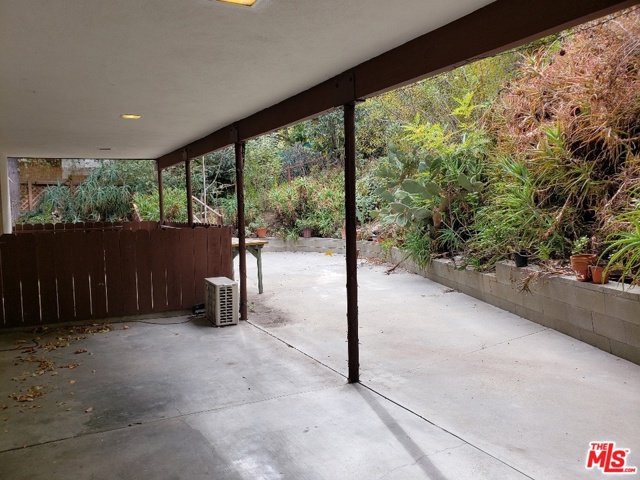 3 Bed Home for Sale in Sherman Oaks, California