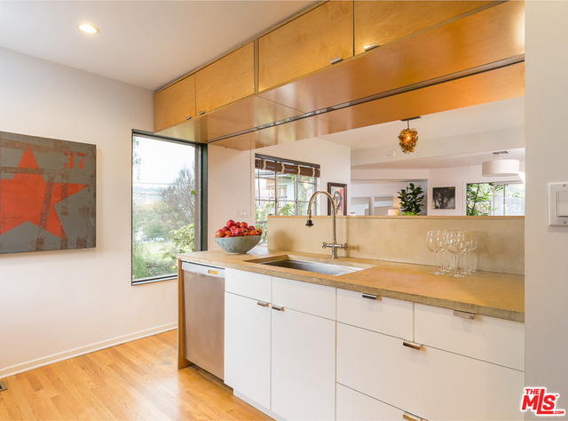 2 Bed Home for Sale in Los Angeles, California