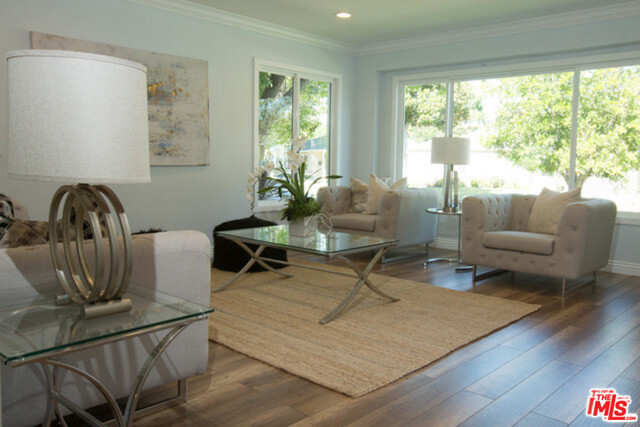 3 Bed Home for Sale in Encino, California