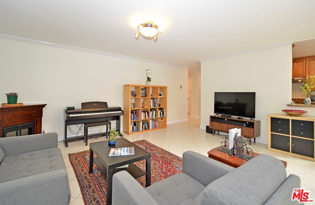 3 Bed Home for Sale in Culver City, California