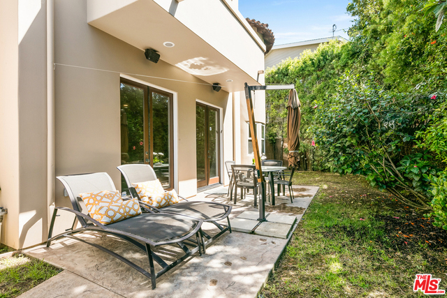 1617 CHESTNUT Avenue, Manhattan Beach, California 90266, 5 Bedrooms Bedrooms, ,4 BathroomsBathrooms,Residential,Sold,CHESTNUT,19510770