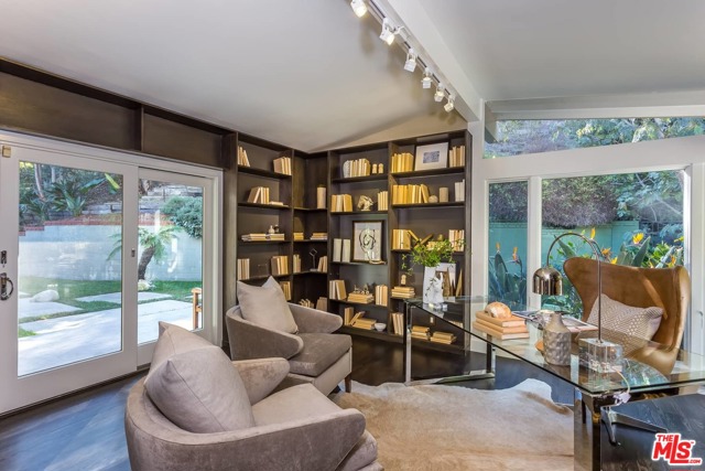 4 Bed Home for Sale in Los Angeles, California