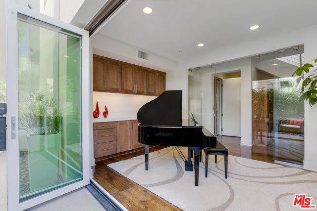 3 Bed Home for Sale in Playa Vista, California
