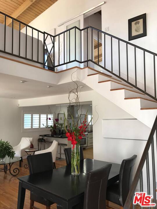 333 19Th Street, Manhattan Beach, California 90266, 5 Bedrooms Bedrooms, ,3 BathroomsBathrooms,Residential,Sold,19Th,21678480