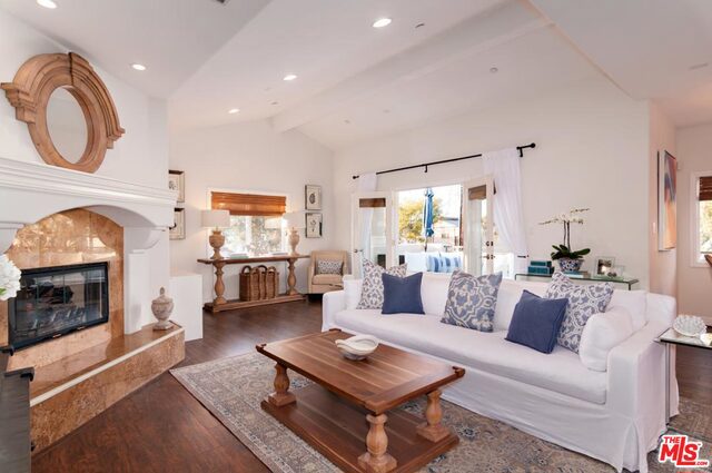 2518 GRANT Avenue, Redondo Beach, California 90278, 3 Bedrooms Bedrooms, ,2 BathroomsBathrooms,Residential,Sold,GRANT,18401060