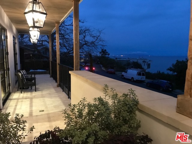 5 Bed Home for Sale in Pacific Palisades, California