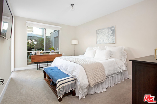 1920 Pacific Coast Highway, Redondo Beach, California 90277, 2 Bedrooms Bedrooms, ,2 BathroomsBathrooms,Residential,Sold,Pacific Coast Highway,20571704