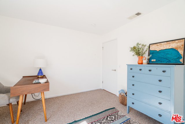 2 Bed Home for Sale in Venice, California