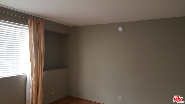 Photo for 21620 BURBANK Boulevard, 23, Woodland Hills, CA 91367 - Listing #19510362 21620 BURBANK Boulevard, 23, Woodland Hills, CA 91367