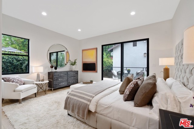4 Bed Home for Sale in Los Angeles, California
